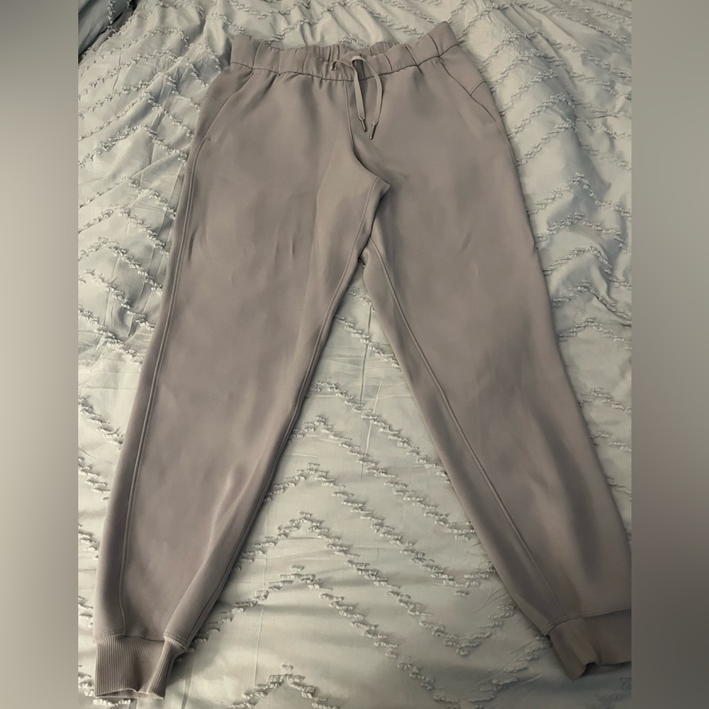 Lululemon joggers